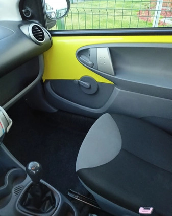 Peugeot 107 cena 5500 przebieg: 114026, rok produkcji 2007 z Halinów małe 106